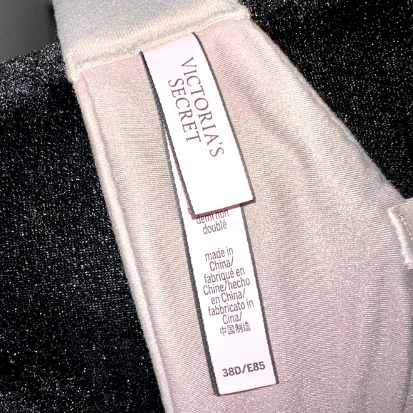 Set of 2 Victoria Secret Unlined Demi Bras - Picture 4 of 8